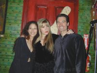 Stevie with Tai and Randy (click it)
